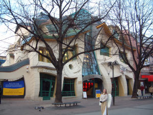 Krzywy Domek w Sopocie - projekt zrealizowany w 2004r